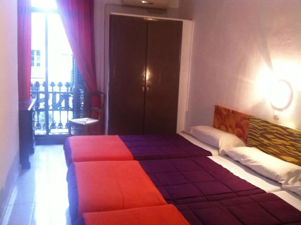 Guest house Pension Aris Barcelona Spain